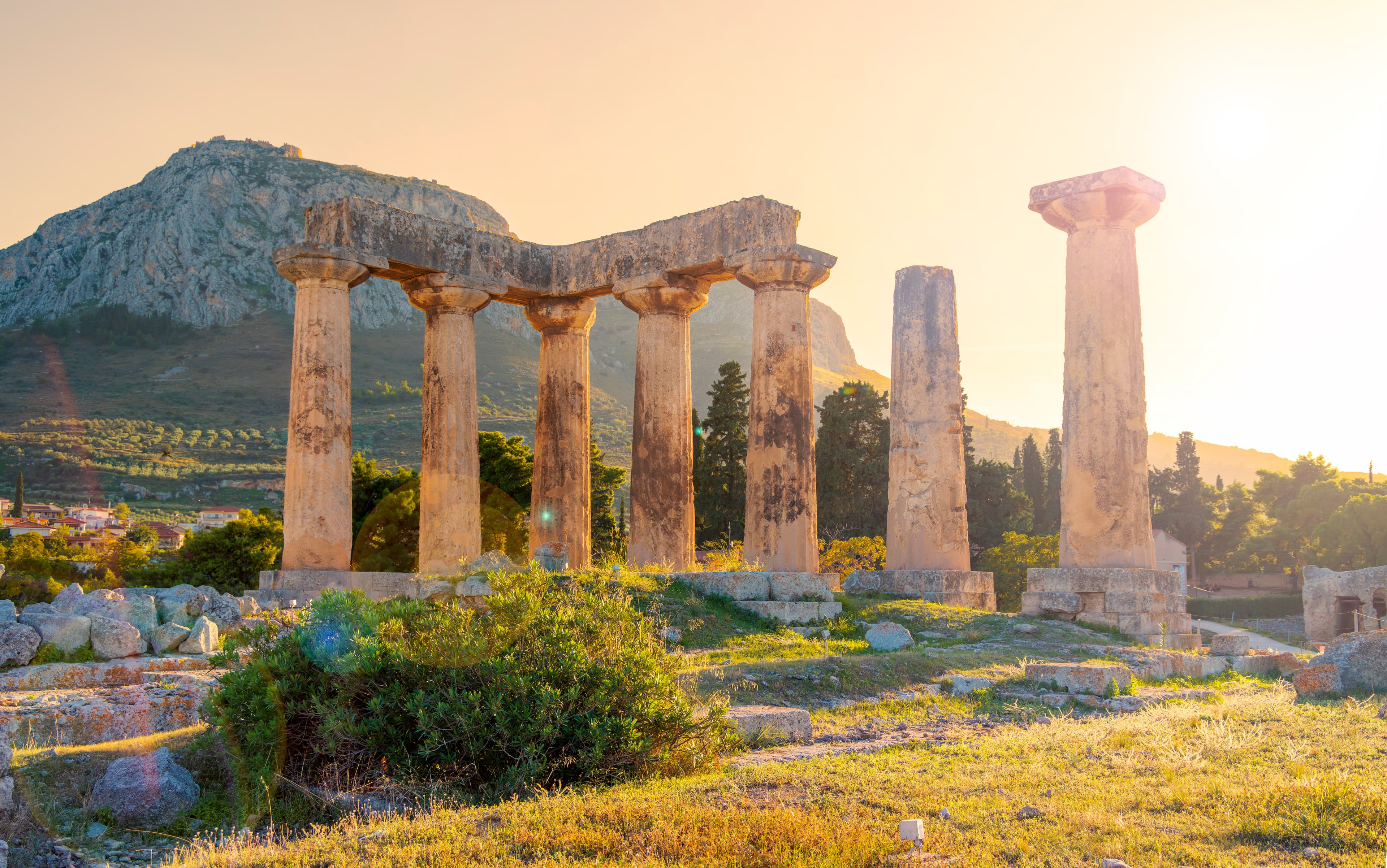 Private Biblical Tour of Ancient Corinth & Isthmus Canal from Athens & Corinth 