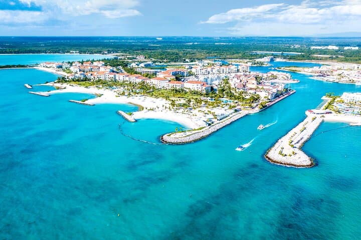 Luxury Catamaran Cruise: Snorkel, Beach Club, Cenote & Open Bar