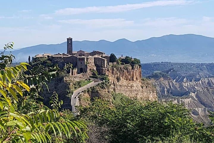 Transfer to Florence visiting Bagnoregio from Rome or vice versa