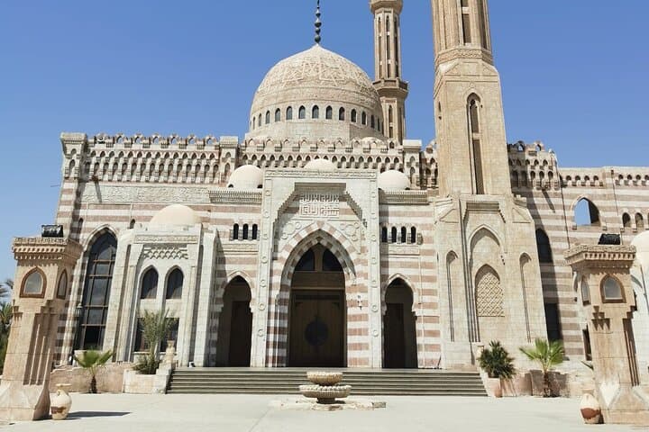 Sharm El-Sheikh Museum and Old Market Private Tour