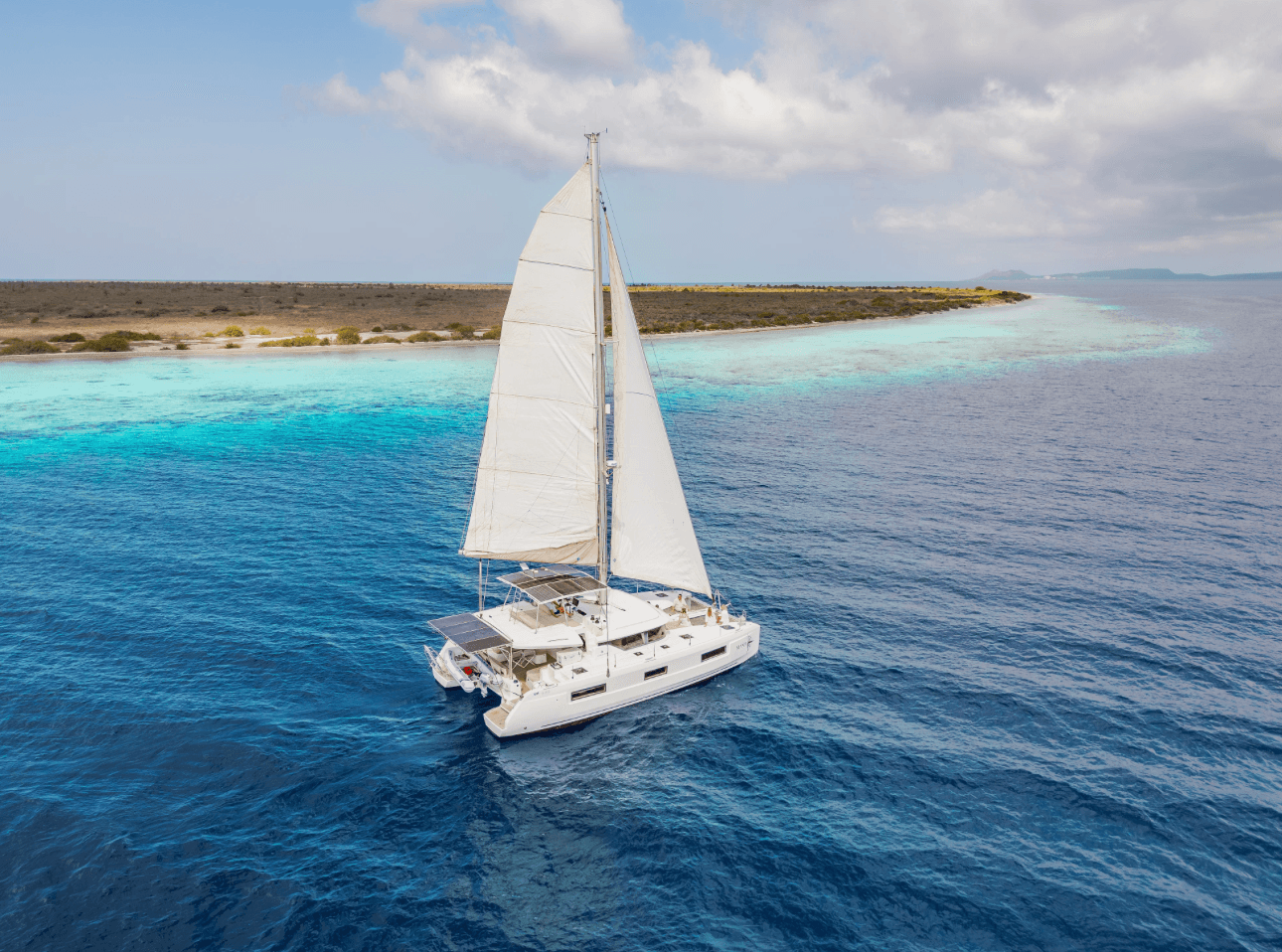 Half Day Sail & Snorkel (4hrs)