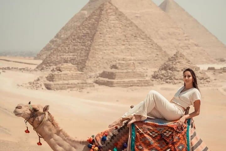 Full Day Private Giza Pyramids City Tour and Dinner Nile Cruise 
