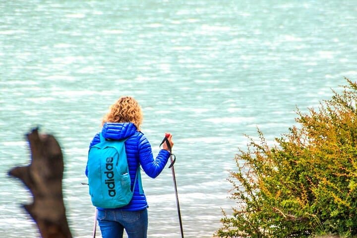 Laguna Esmeralda Hiking Tour with Snack from Ushuaia