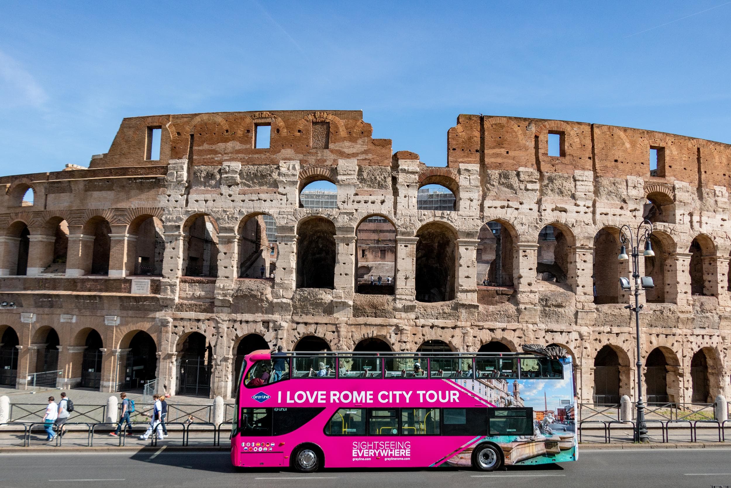 Colosseum Escorted Entrance Combo Pass with Open Bus 