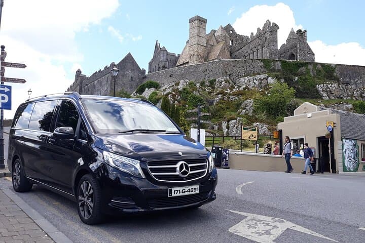 Bunratty, Cahir Castle & Rock of Cashel Private Tour from Galway