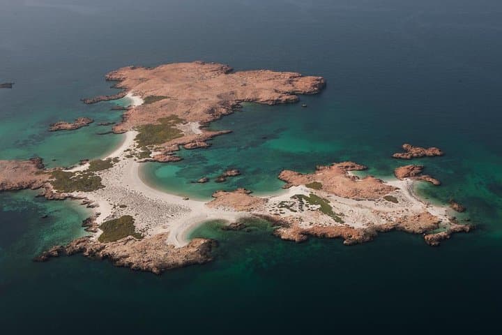 Camping & Snorkelling at Daymaniyat Islands