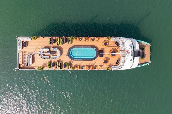 From Hanoi: Halong Bay Luxury Amethyst Day Cruise with buffet