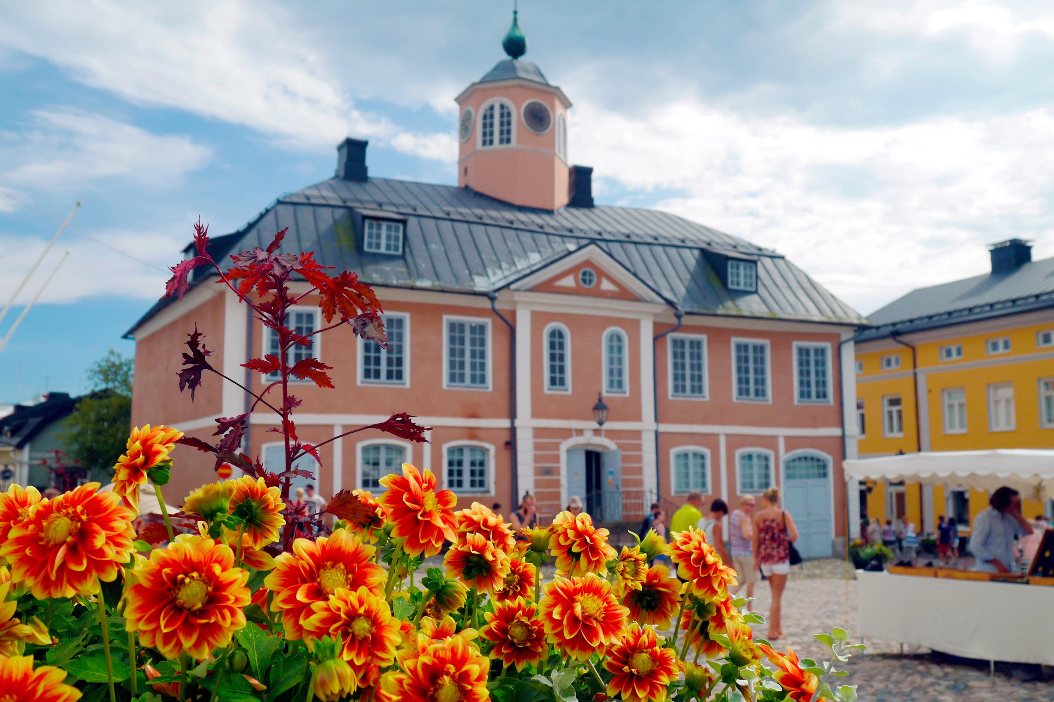 Historic Porvoo Discovery: A Private tour from Helsinki