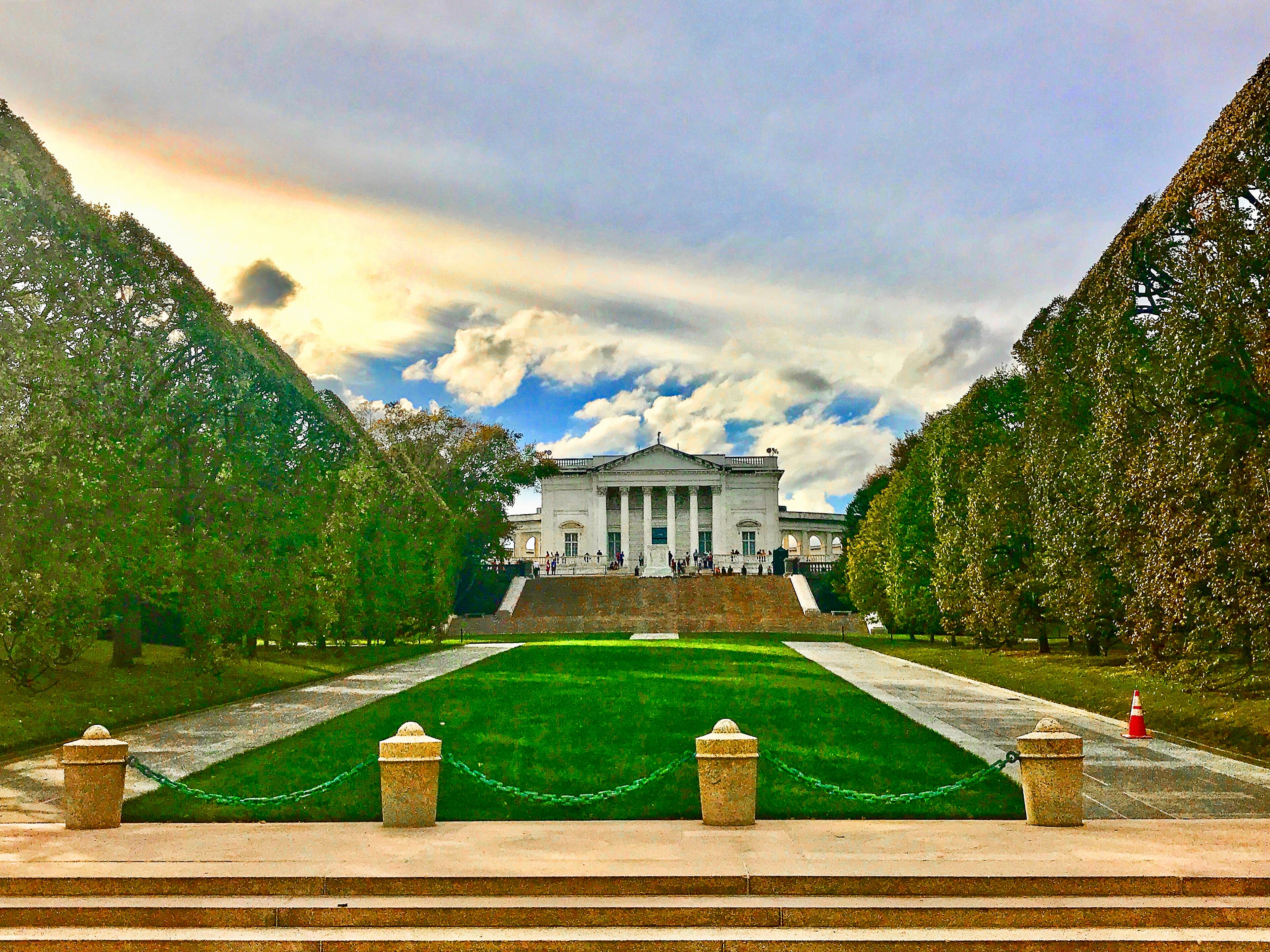 ARLINGTON CEMETERY TOUR