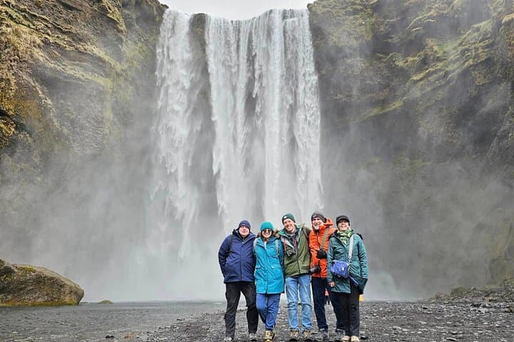 Private Multi-day Plan: KEF Transfer, Golden Circle & South Coast