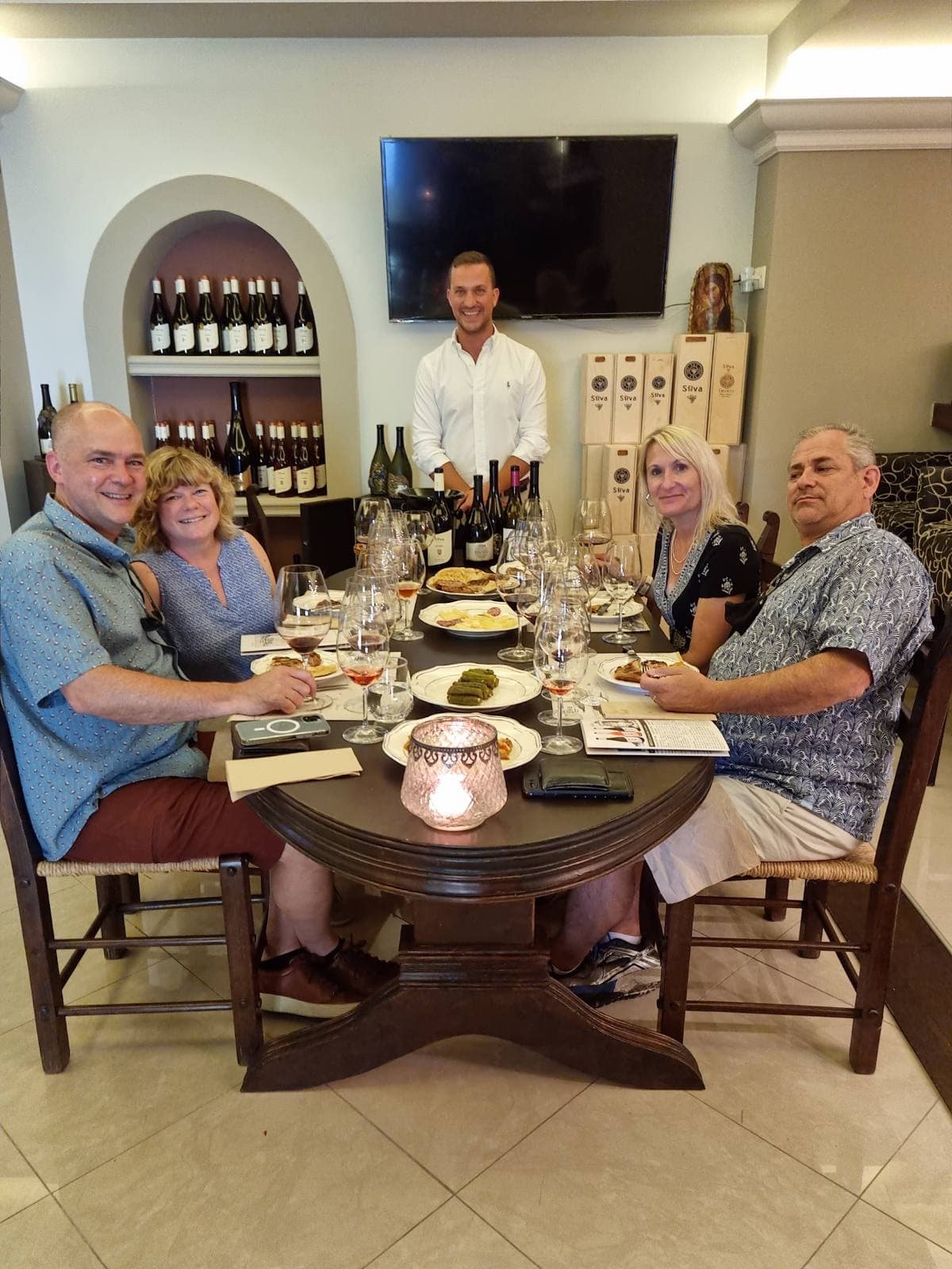 Private Wine Tour at Dafnes Valley, Visiting 2 Wineries with Lunch at Earino Tavern
