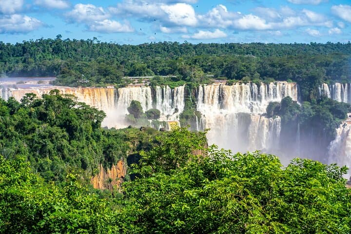 Iguazu Falls Overnight Adventure from Buenos Aires