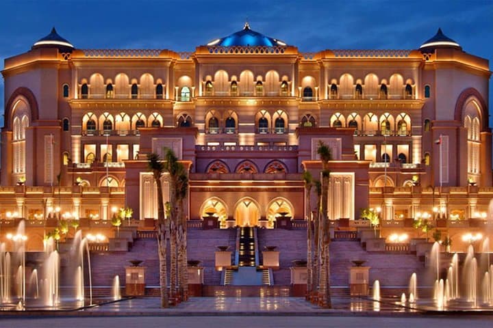 Dining Experience at iconic Emirates Palace Abu Dhabi
