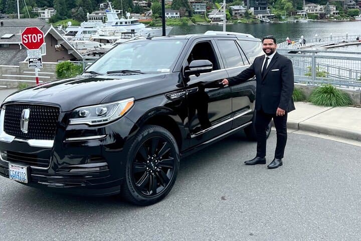 Leavenworth Luxury Full day Suv 