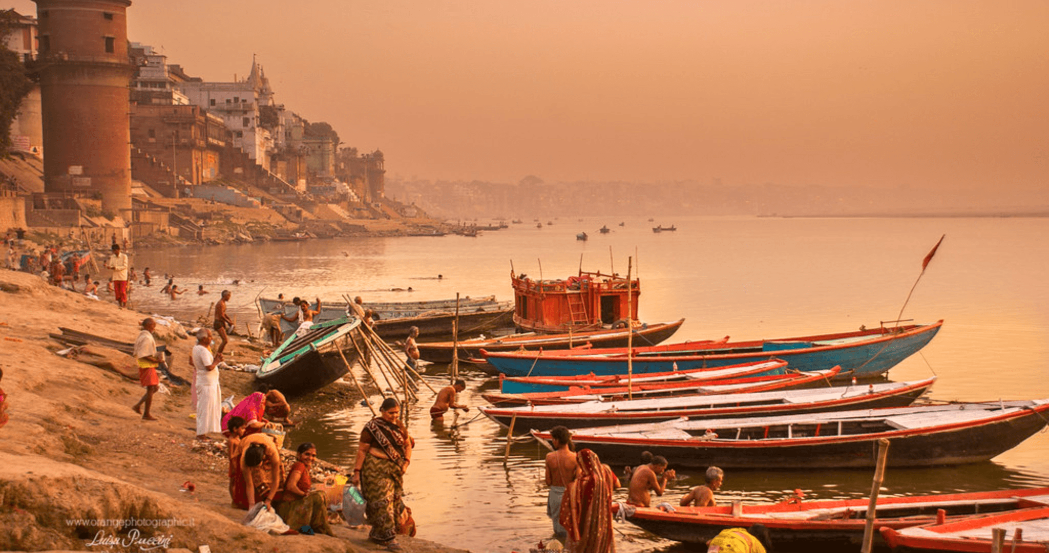 Soulful Sunrise: A Boat Tour with Ganga Arati in Varanasi