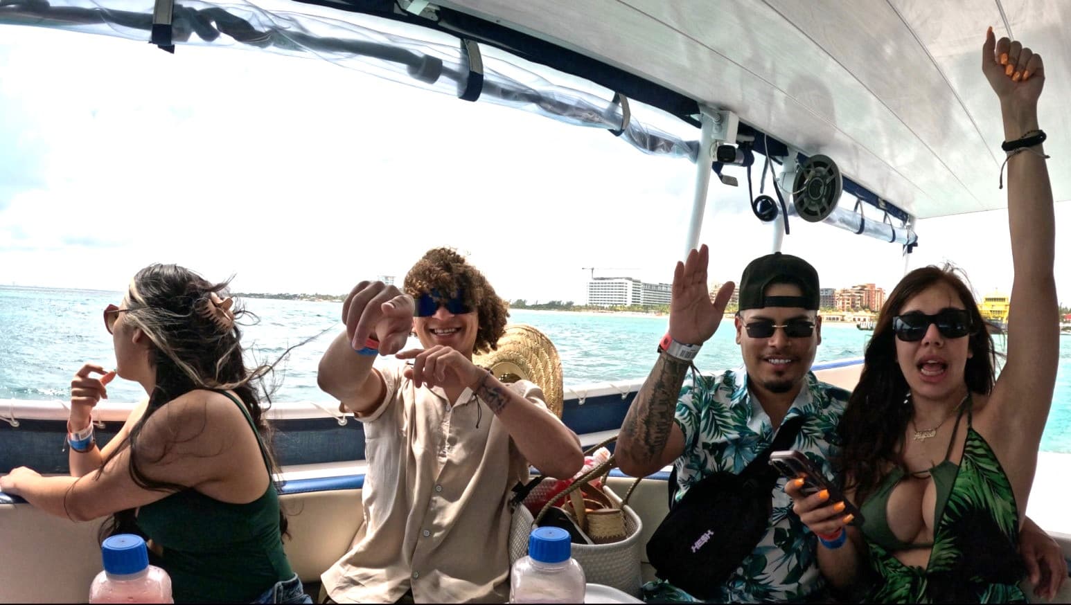 Isla Mujeres Snorkel, Lunch & Pick Up from Cancun to Puerto Morelos 