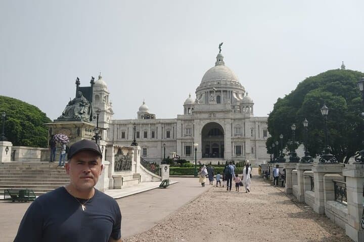 Colonial Cities, Train, Tea, Tiger & Tribal