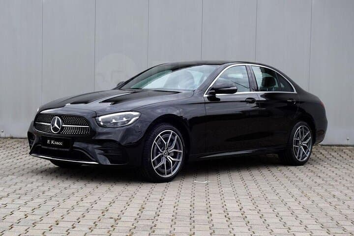 Airport Transfer: Airport OTP to Bucharest by Business Car