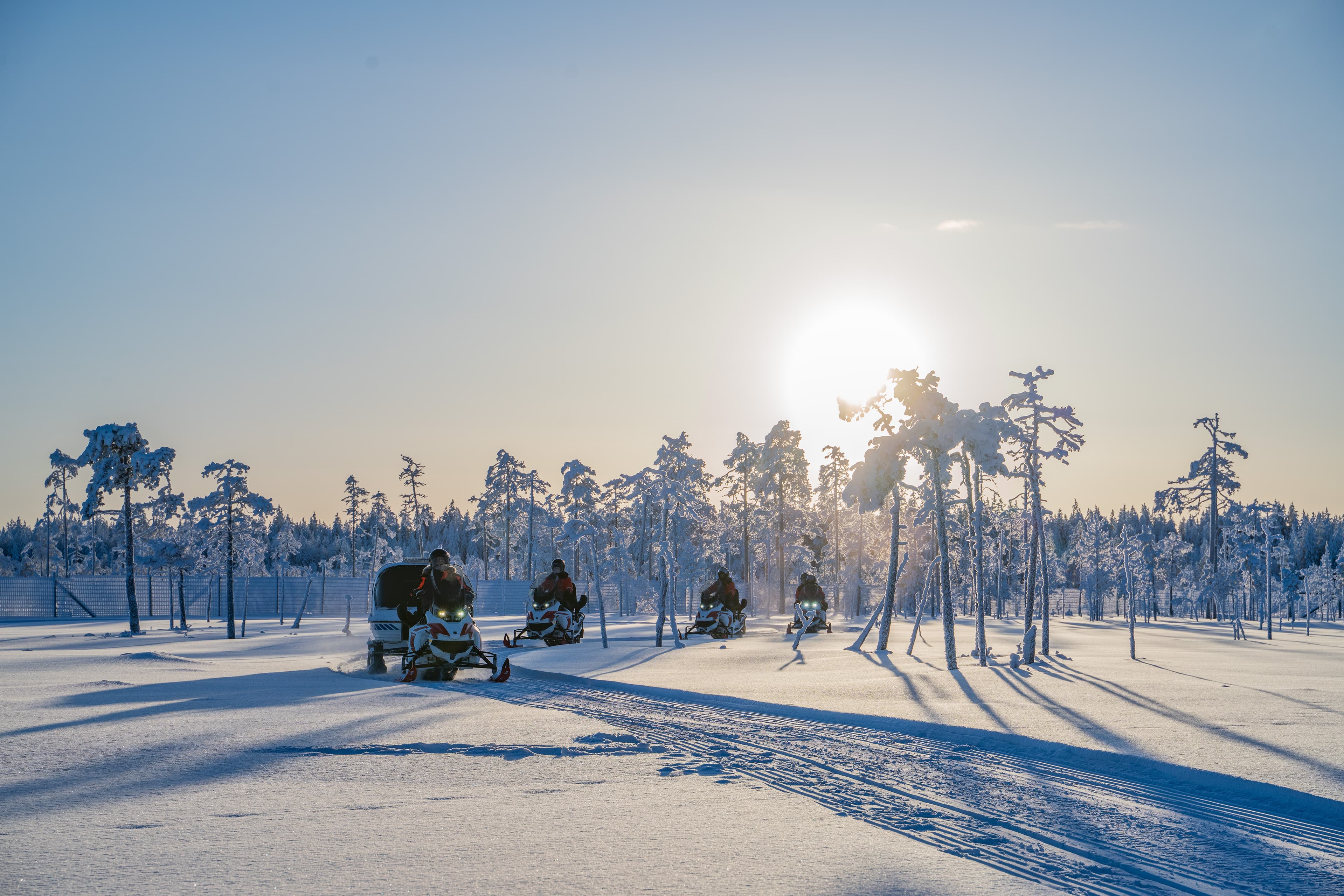3 h electric snowmobile safari in Rovaniemi