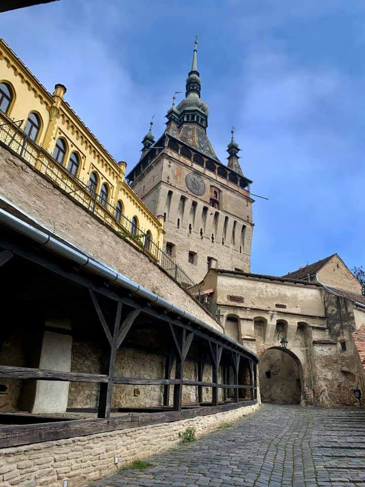 Transylvania Gems: Sighisoara, Medias, Biertan & Gypsy Encounter