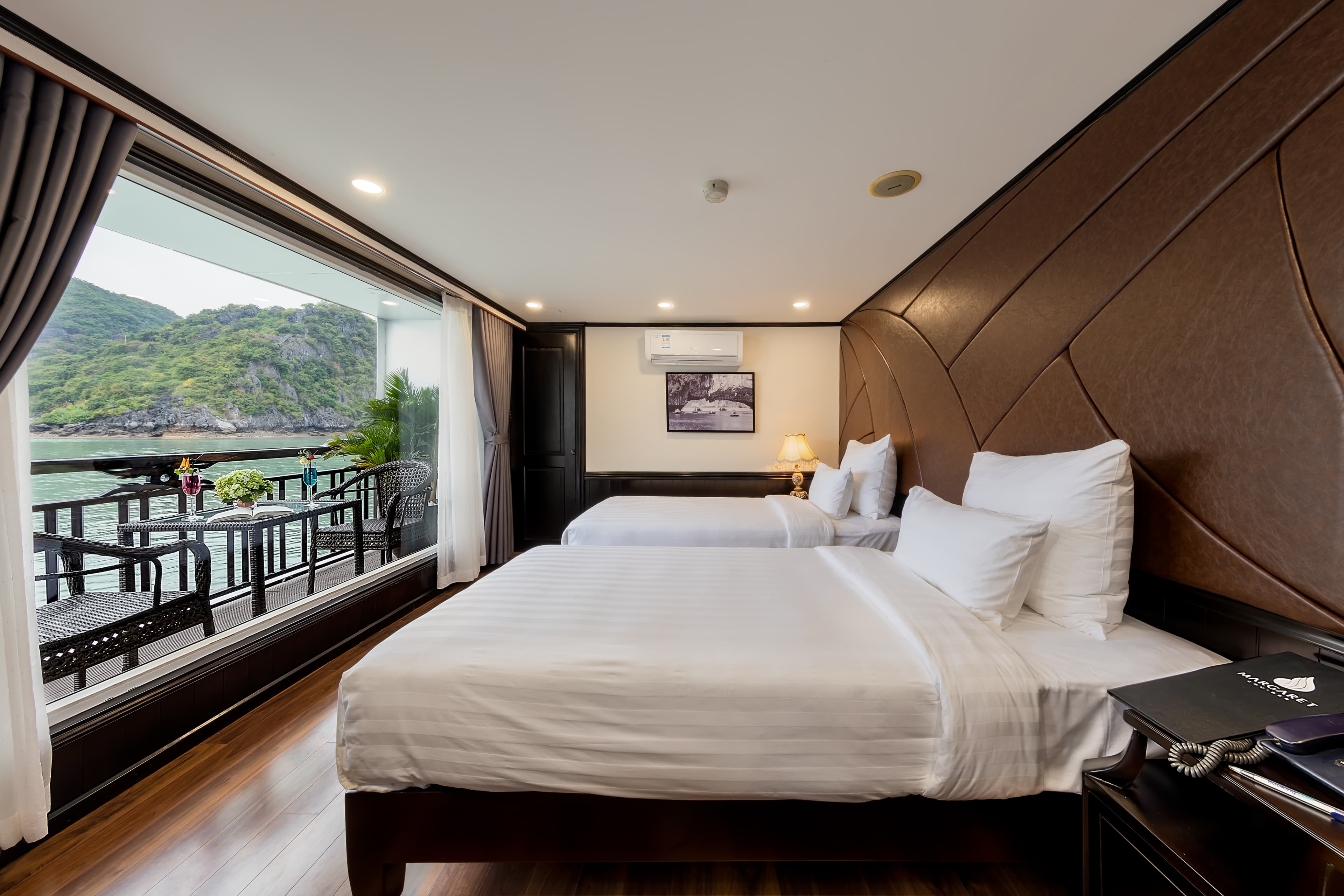 Luxury Margaret Halong Bay Cruises - 2 Days 1 Night