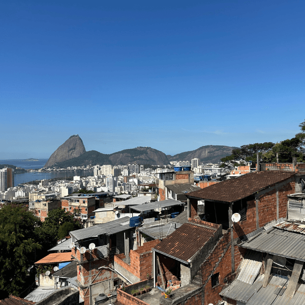 Rio Favela Private Tour – Culture, Football and Street Art in Tavares Bastos