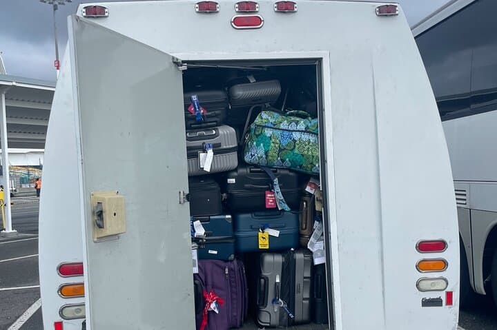 One-Way: Ride in Seattle Shuttle 