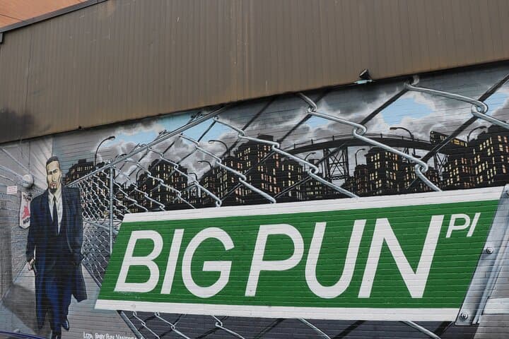 New York A City of Contrasts Tour, The Bronx, Queens and Brooklyn