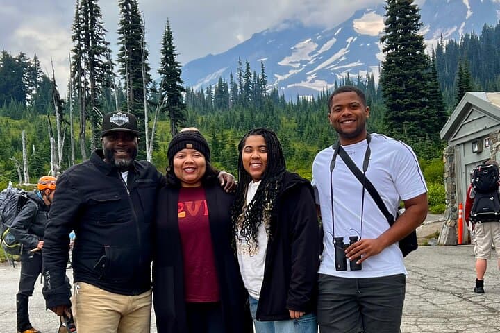 Mount Rainier Private Full Day — Sprinter Van or SUV