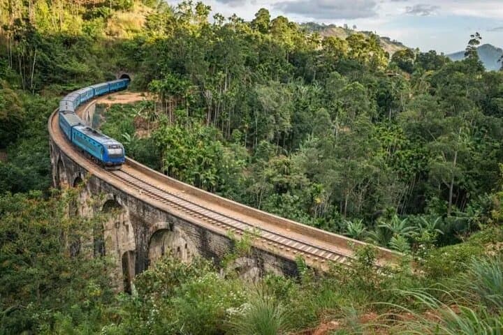 Airport Taxi Transfers from Colombo Airport to Ella