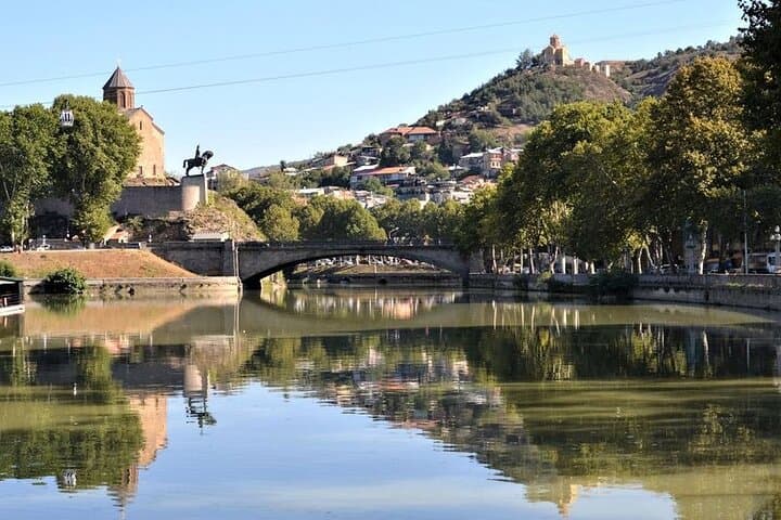 5 days and 4 nights. Hotel and group tours "Everything about Georgia.