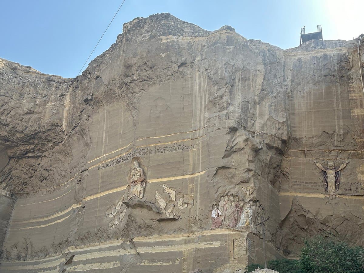 Tour- Cave Church of Saint Simon and Old Cairo churches