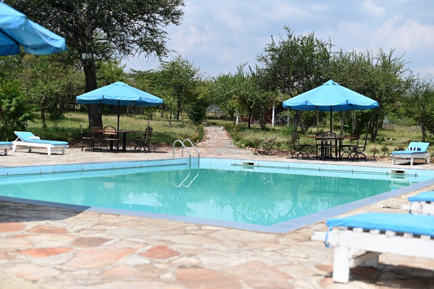 5-Day Kenya Exquisite Maasai Mara Reserve Honeymoon Safari