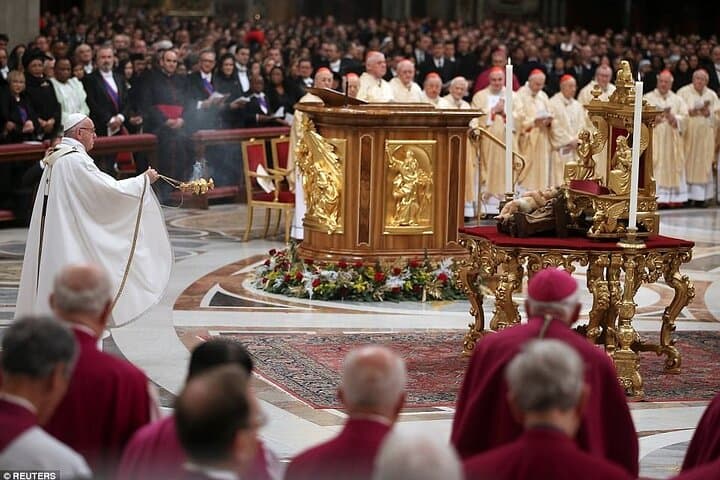 Exclusive! Christmas  Mass in Vatican
