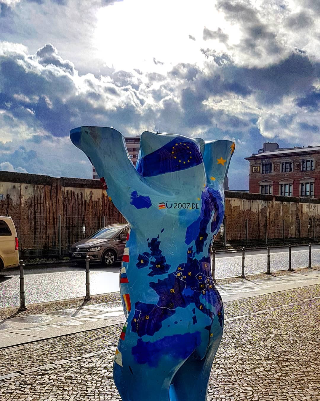 Explore Berlin History and Highlights Sightseeing Tour