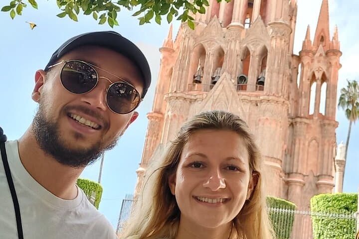 San Miguel de Allende & Queretaro Private Tour from Mexico City
