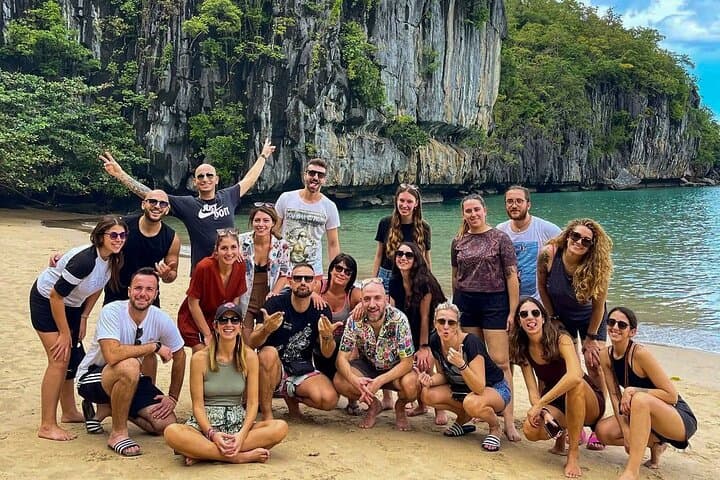 Underground River Group Tour w/ Lunch & Return to Puerto Princesa