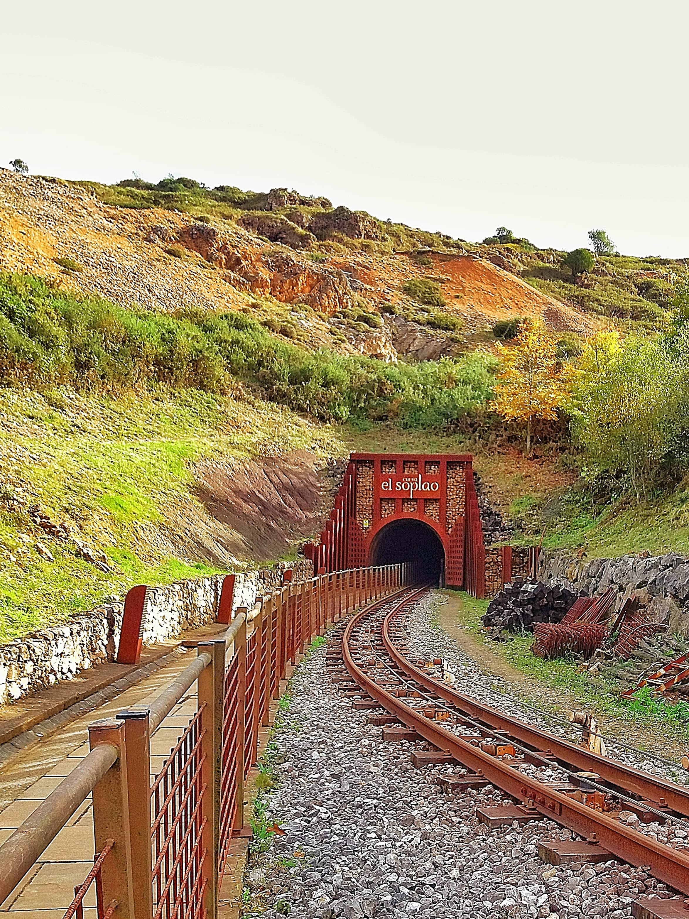 El Soplao Cave Visit tour from Santander and Torrelavega