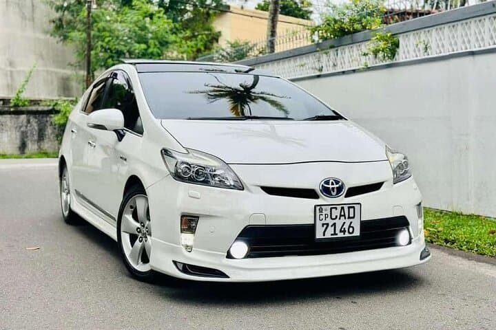 Hikkaduwa to Colombo Airport Departure Transfer