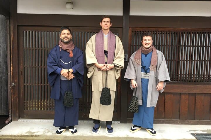 Full-Day Private Guided Tour to Kashihara

