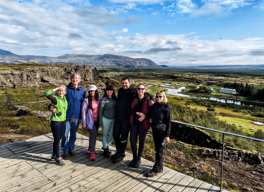 Golden Serenity: Private Golden Circle with Blue Lagoon Entrance