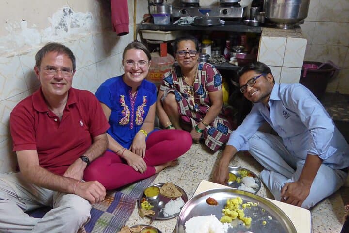 Dharavi Tour & Family Lunch
