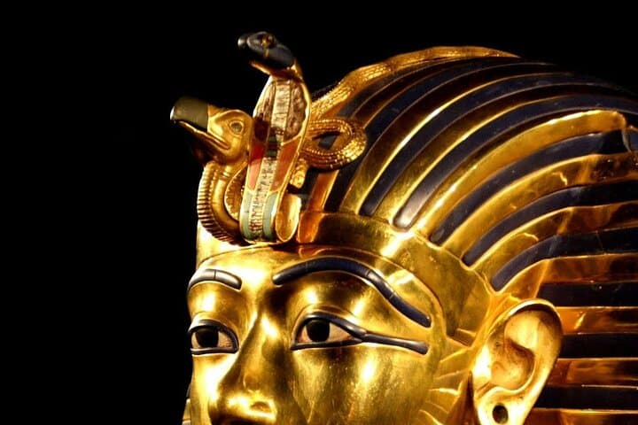 Cairo Trip Pyramids & Egyptian Museum by Bus from Sharm El Sheikh