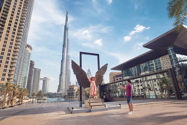 Burj Khalifa Instagram Tour With Travel Videographer