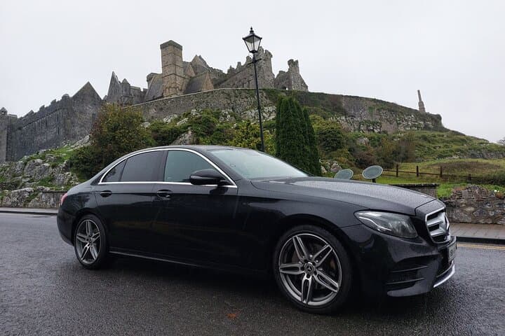 Rock of Cashel, Cahir & Blarney Castle Private Luxury Day Tour 