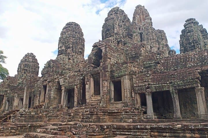 Joining Trip with Sunset-Angkor Wat, Angkor Thom & Ta Prohm