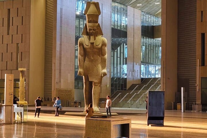 Private Giza Pyramids, Sphinx & Grand Egyptian Museum Guided Tour