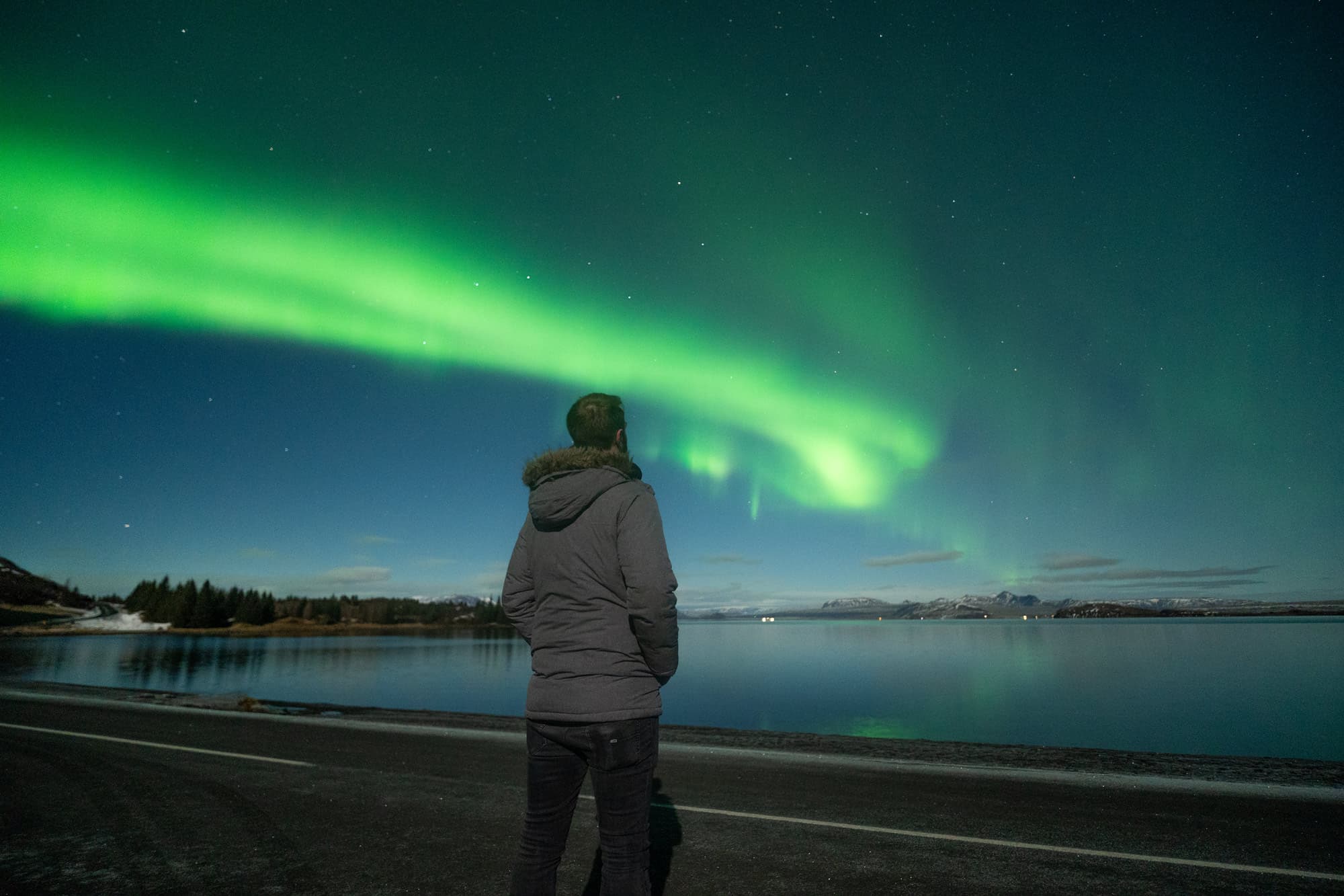 Northern Lights in 4x4 Super with Local Pastries, Hot Chocolate, and Photos