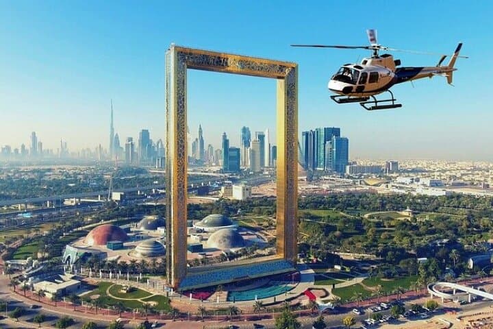 Dubai 12-, 17- & 22-Minutes Helicopter Tour