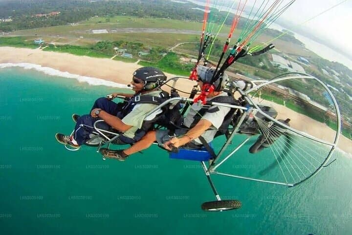 Paramotoring in Negombo